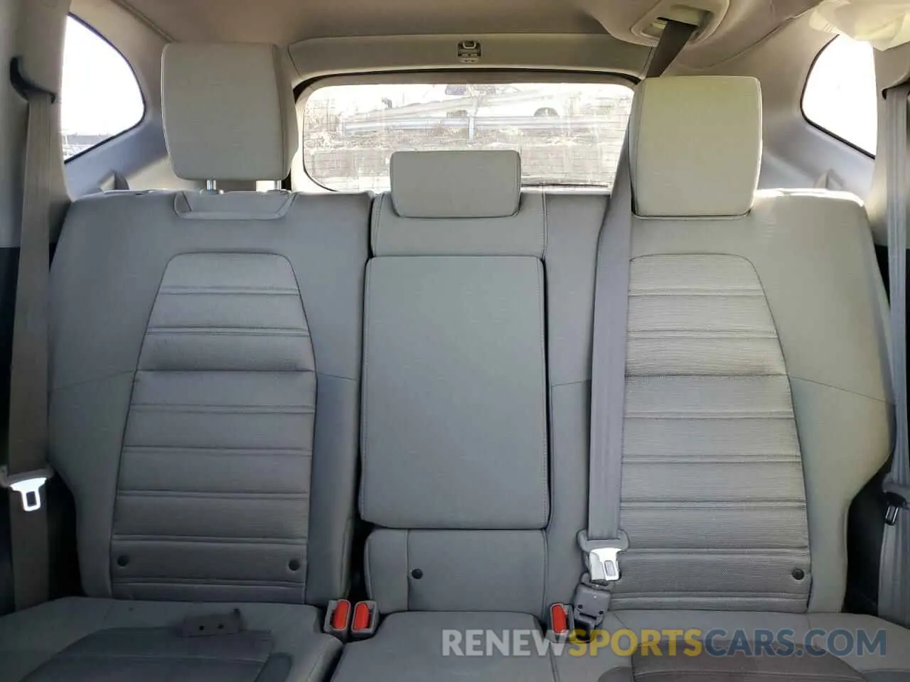 10 fotografías del automóvil dañado 2HKRW2H50LH618010 HONDA CRV 2020