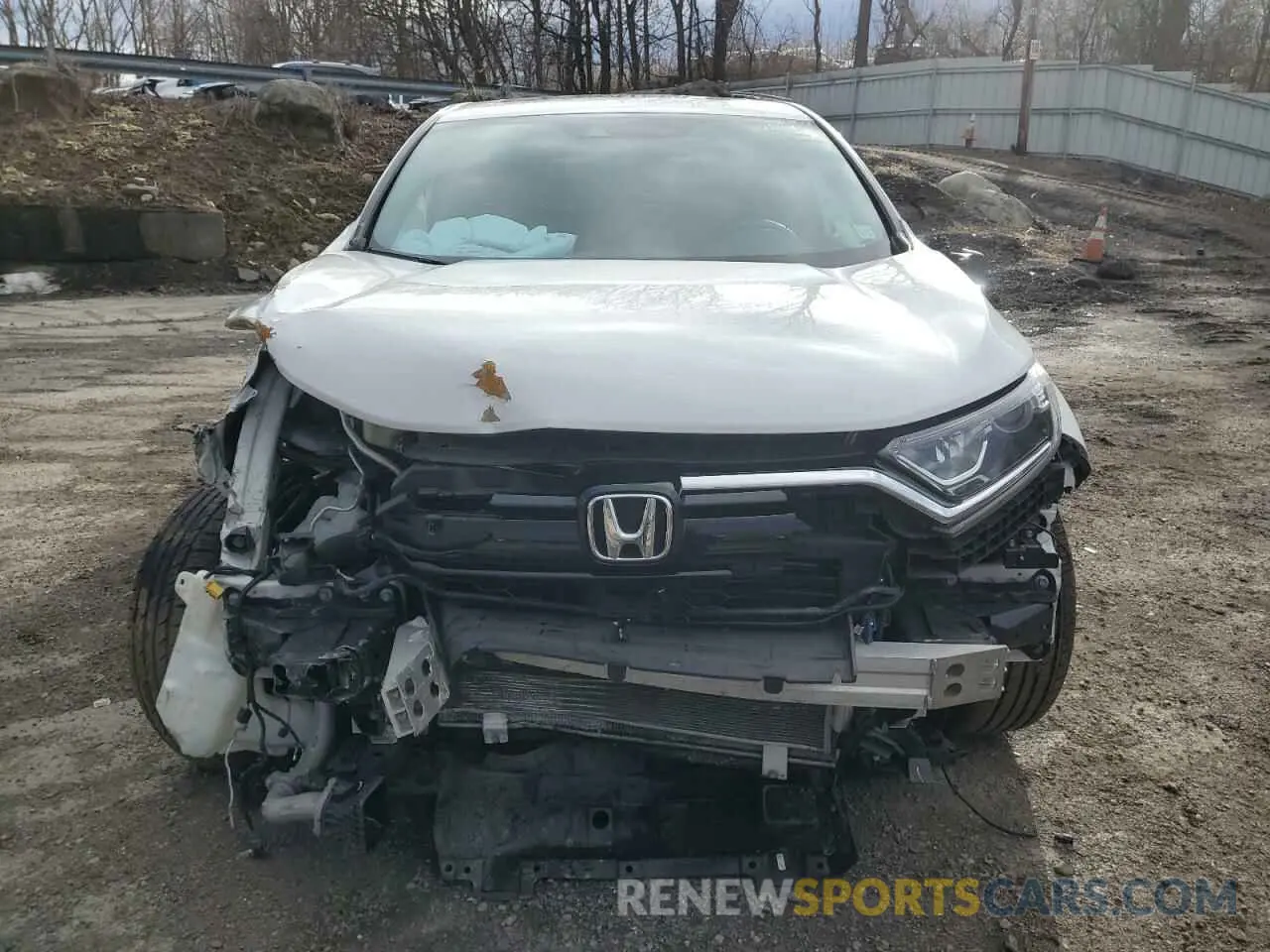 5 fotografías del automóvil dañado 2HKRW2H53LH680033 HONDA CRV 2020