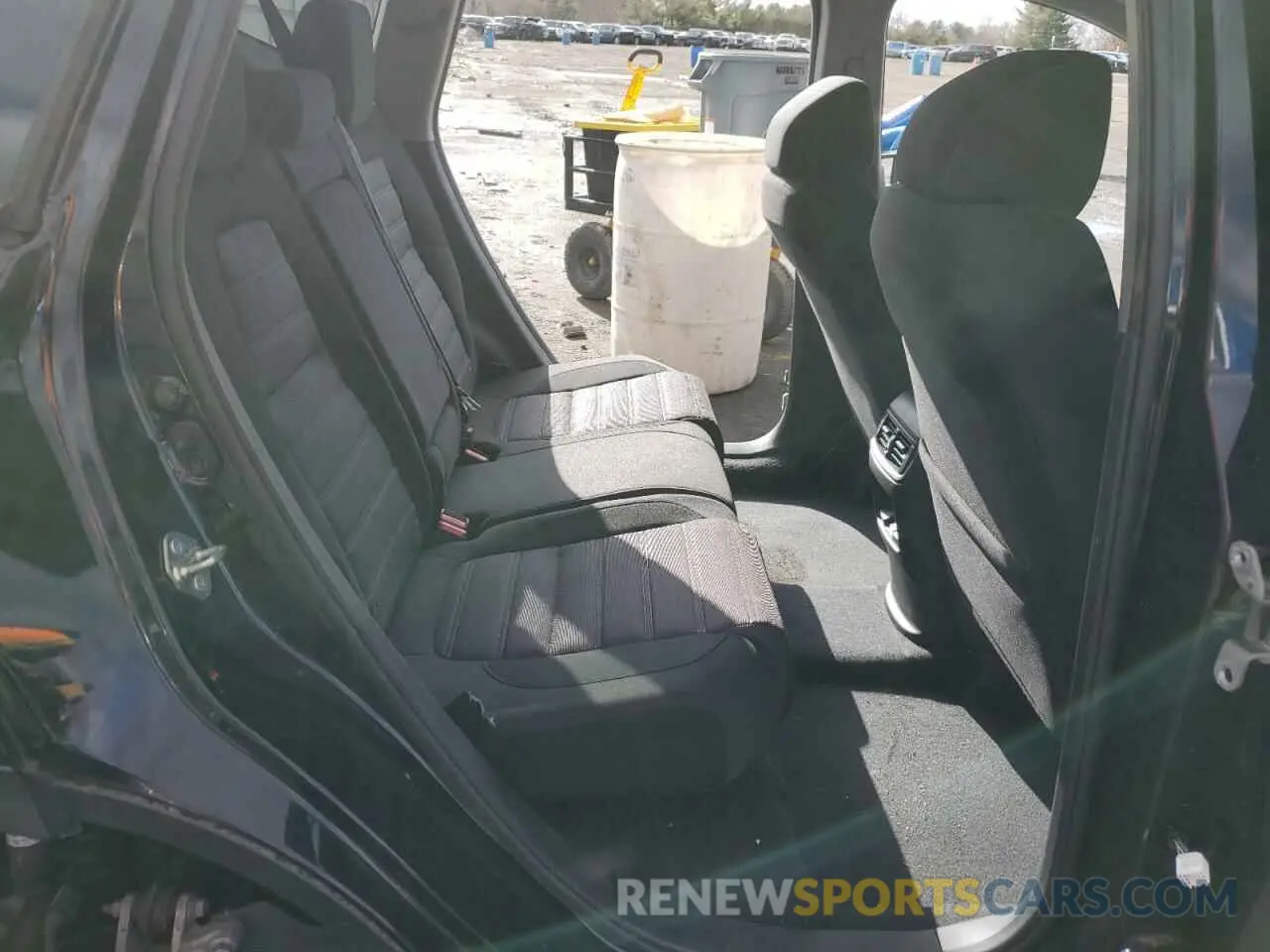 11 fotografías del automóvil dañado 2HKRW2H5XLH641570 HONDA CRV 2020