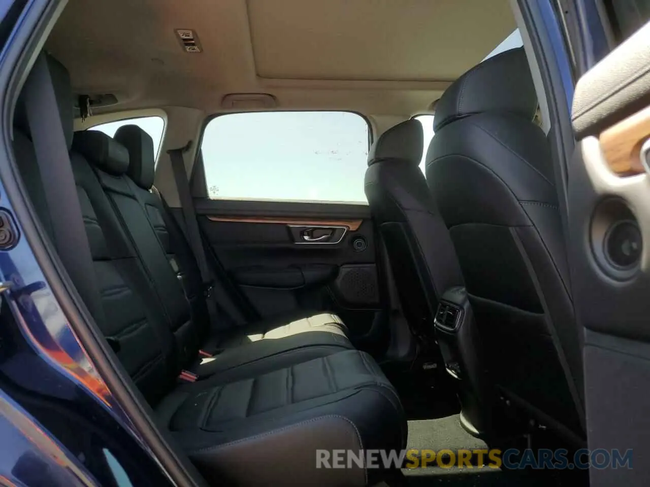 11 fotografías del automóvil dañado 2HKRW2H95LH228135 HONDA CRV 2020