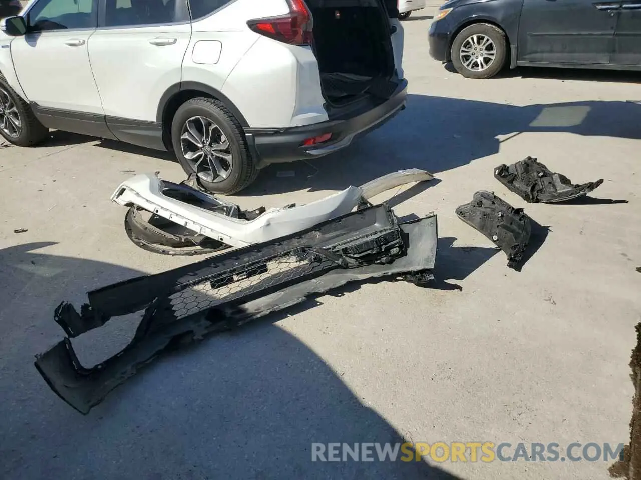 13 fotografías del automóvil dañado 7FART6H87LE003015 HONDA CRV 2020