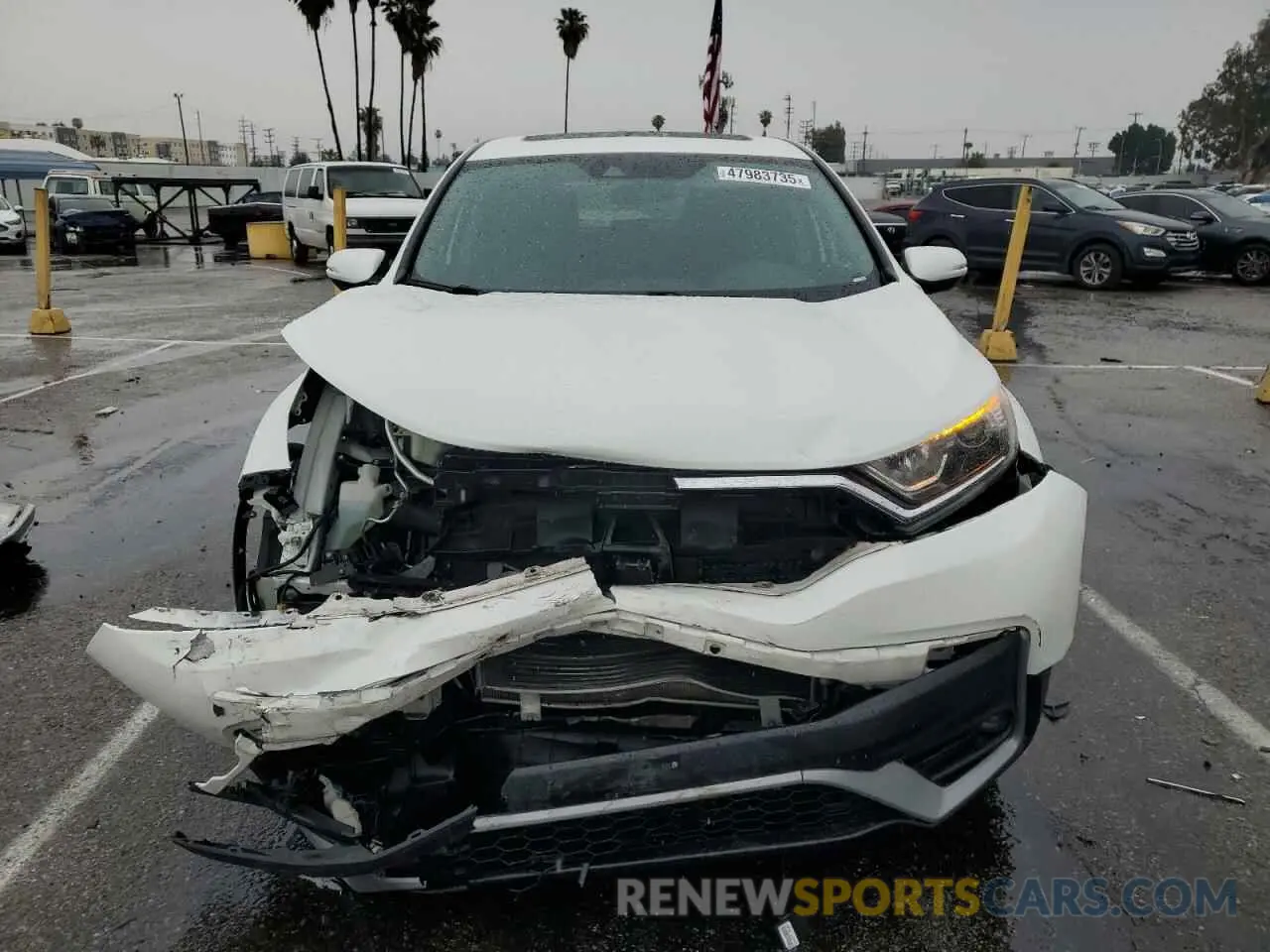5 fotografías del automóvil dañado 7FARW1H51LE000529 HONDA CRV 2020