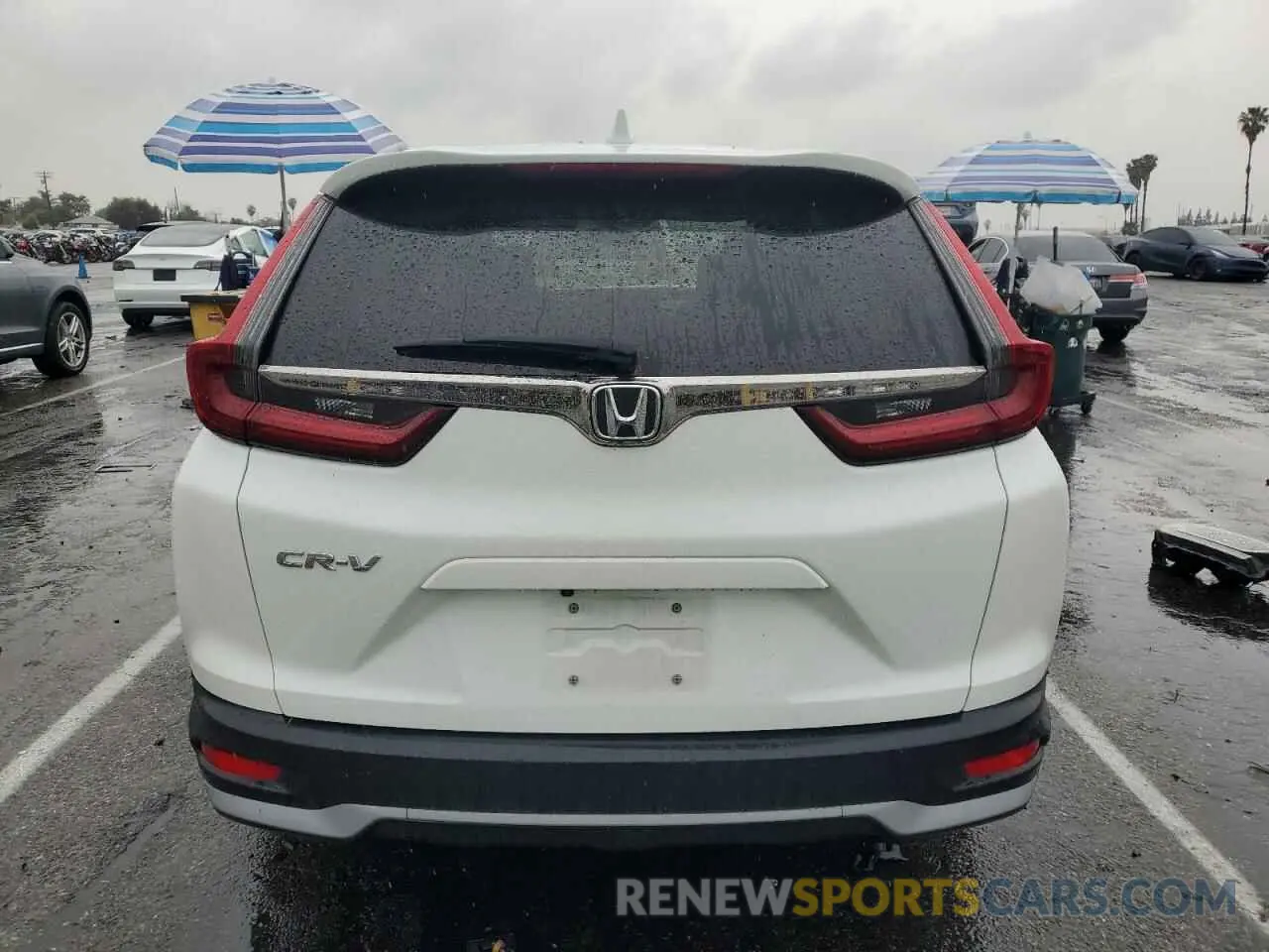 6 fotografías del automóvil dañado 7FARW1H51LE000529 HONDA CRV 2020