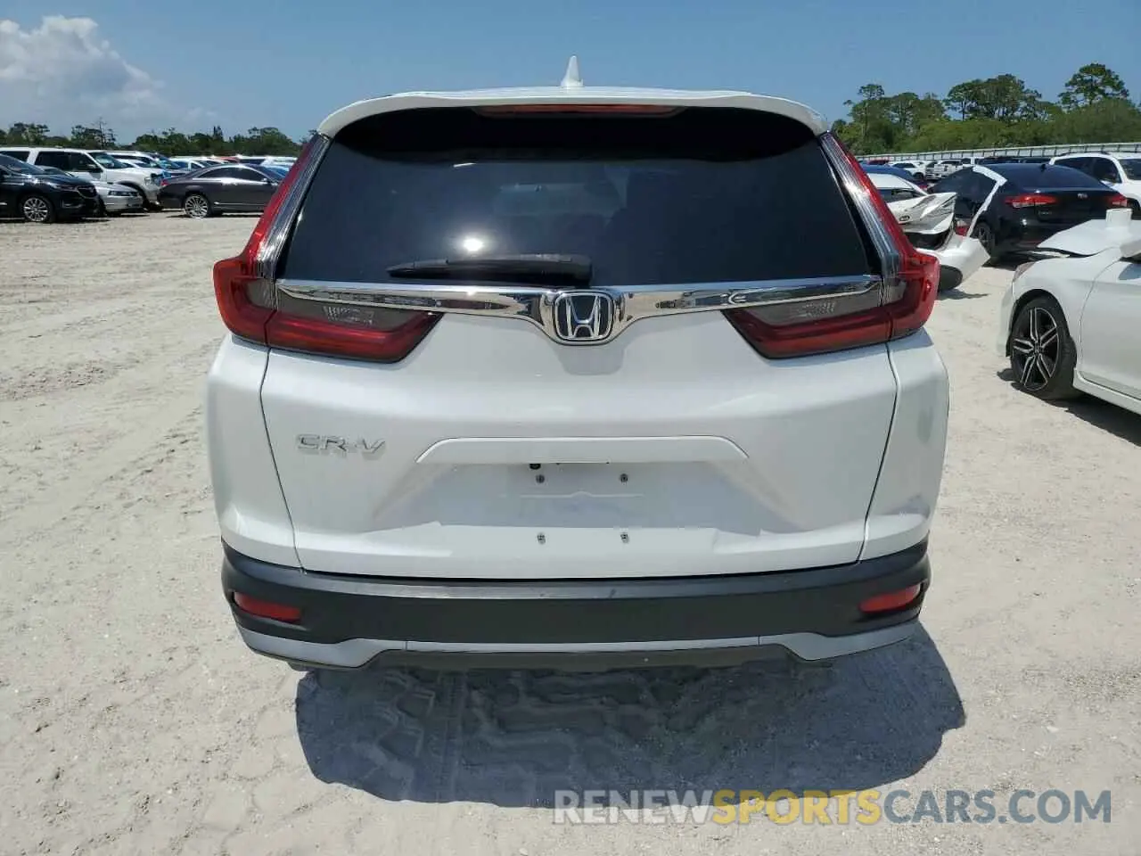 6 fotografías del automóvil dañado 7FARW1H55LE017530 HONDA CRV 2020