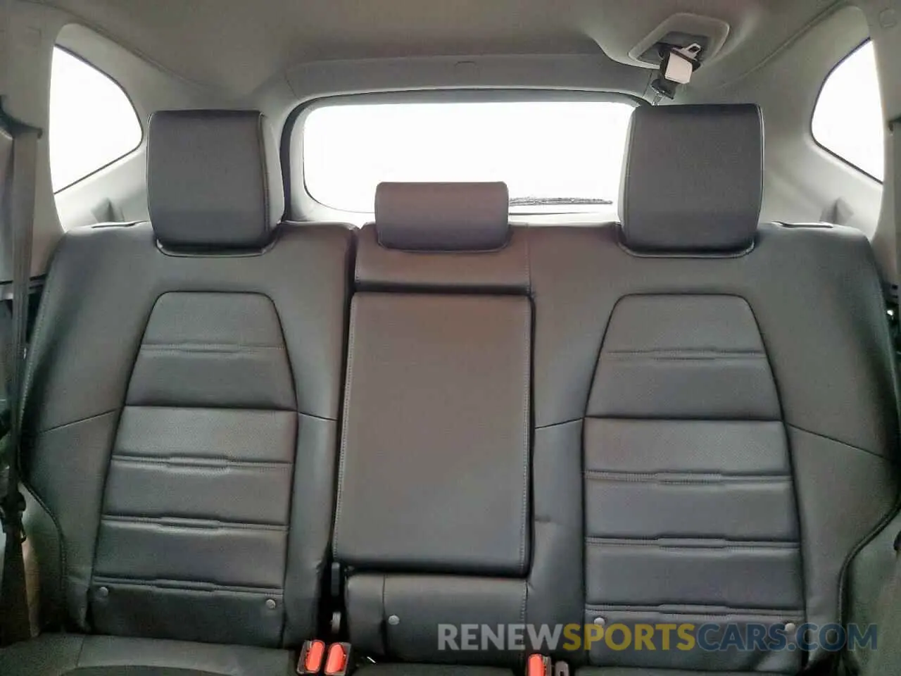 10 fotografías del automóvil dañado 7FARW1H80LE006820 HONDA CRV 2020