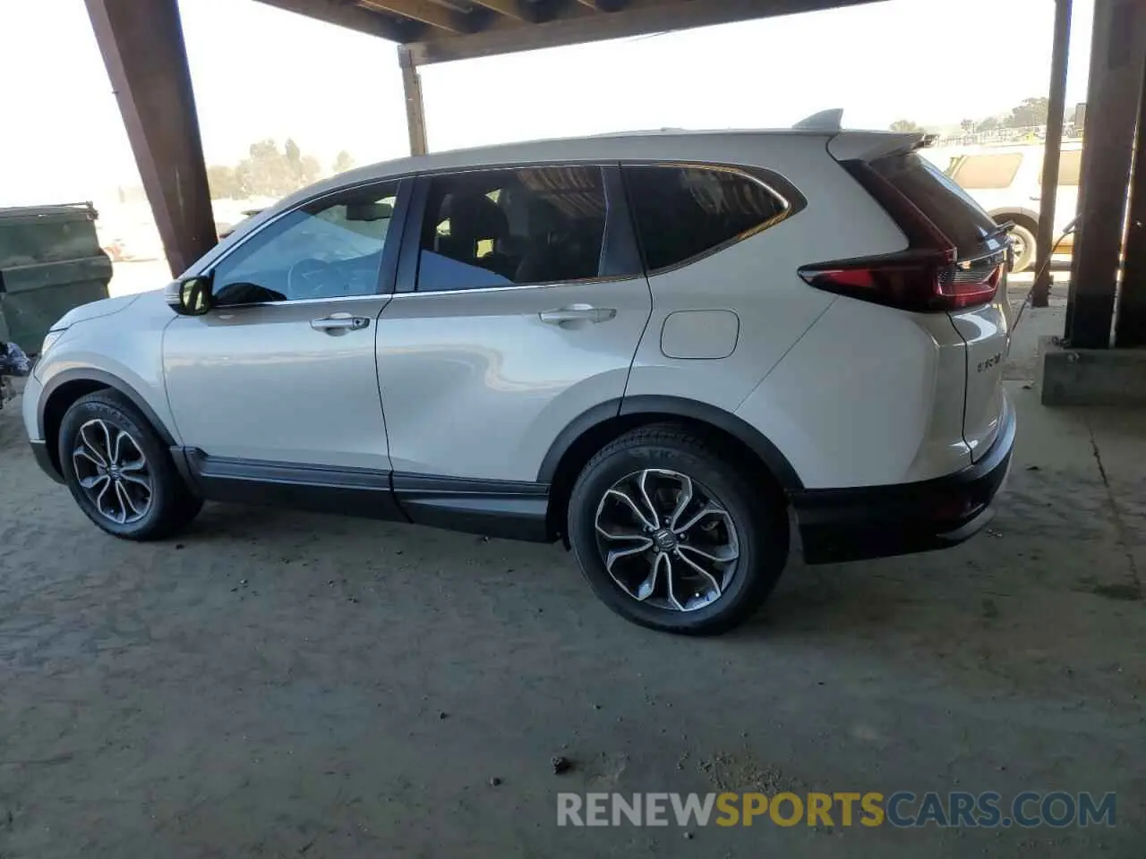 2 fotografías del automóvil dañado 7FARW1H84LE021546 HONDA CRV 2020