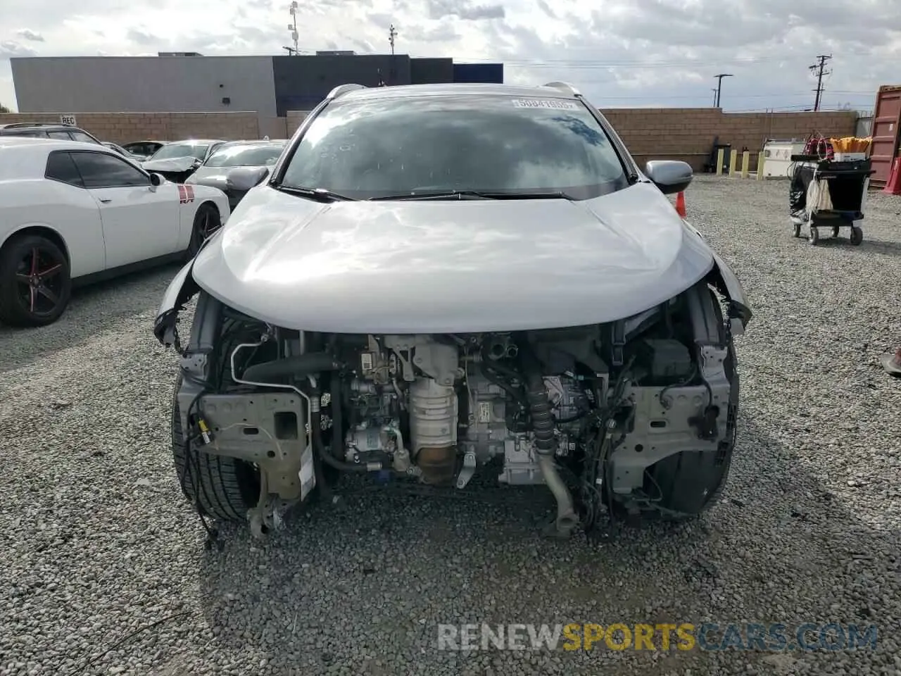 5 fotografías del automóvil dañado 7FARW1H90LE001447 HONDA CRV 2020