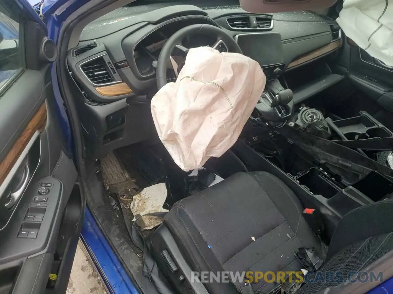 8 fotografías del automóvil dañado 7FARW2H55LE004329 HONDA CRV 2020