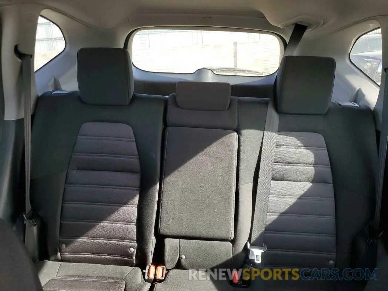 10 fotografías del automóvil dañado 5J6RW1H59MA010869 HONDA CRV 2021