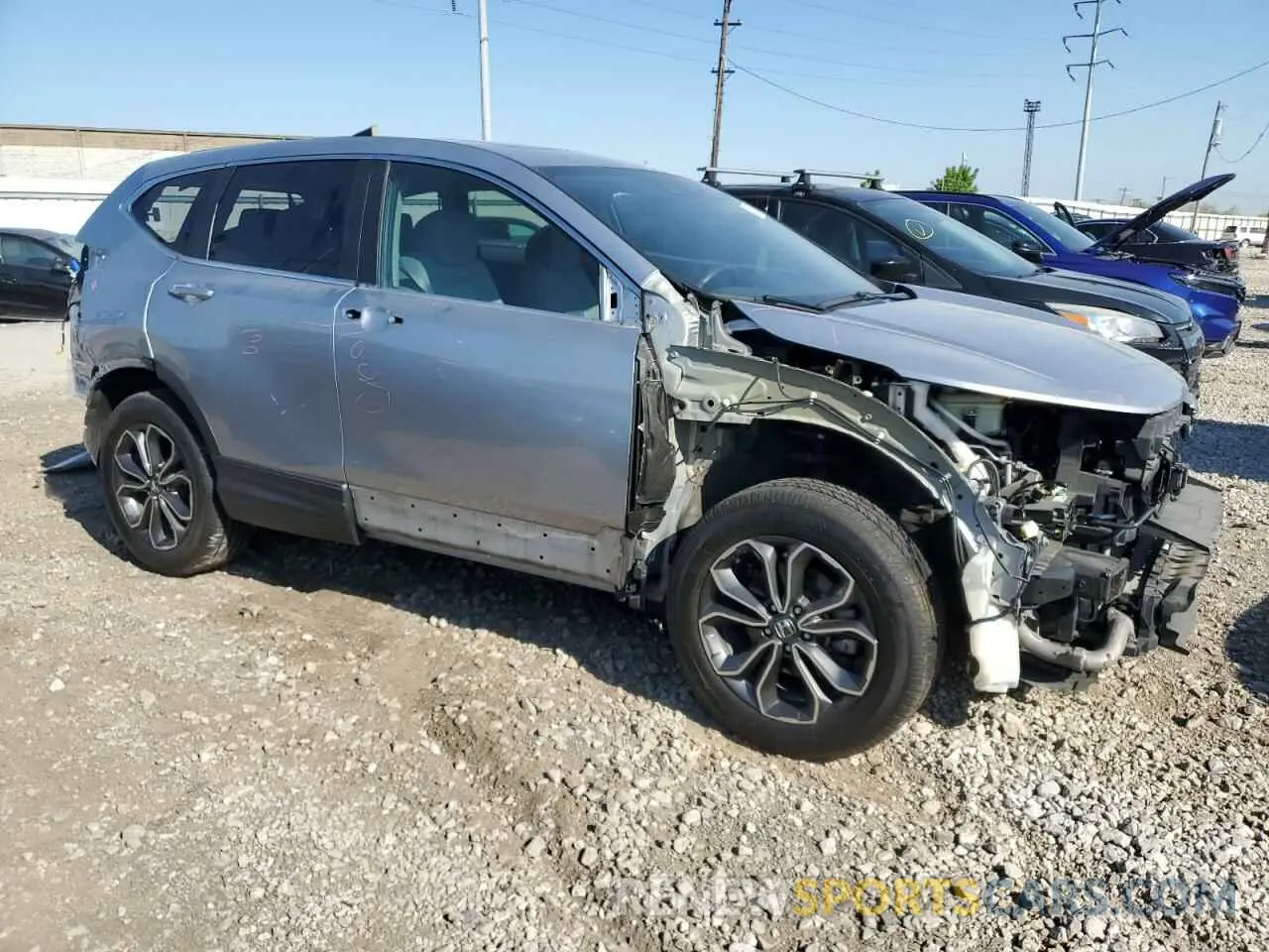 4 fotografías del automóvil dañado 5J6RW2H56MA016263 HONDA CRV 2021