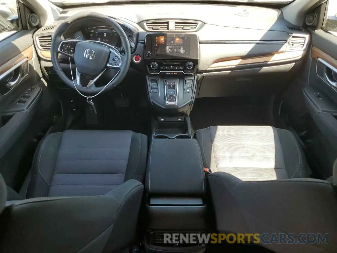8 fotografías del automóvil dañado 7FART6H50ME007141 HONDA CRV 2021