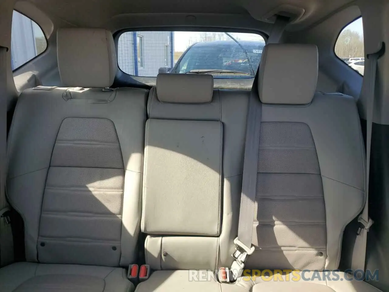 10 fotografías del automóvil dañado 2HKRW2H82NH610567 HONDA CRV 2022
