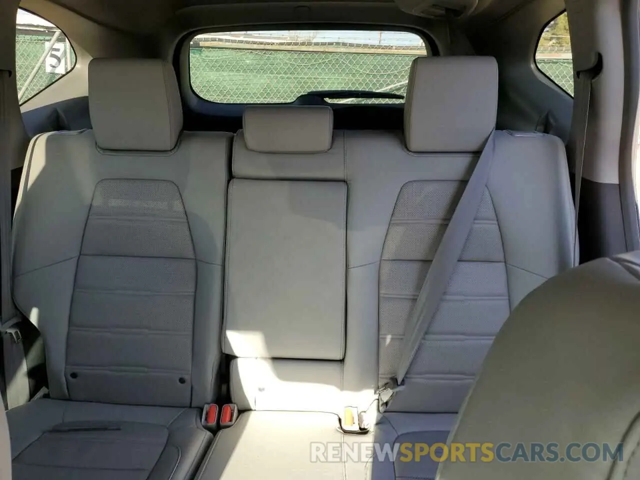 10 fotografías del automóvil dañado 2HKRW2H82NH660174 HONDA CRV 2022