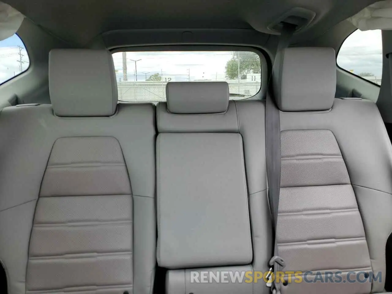 10 fotografías del automóvil dañado 2HKRW2H96NH653348 HONDA CRV 2022