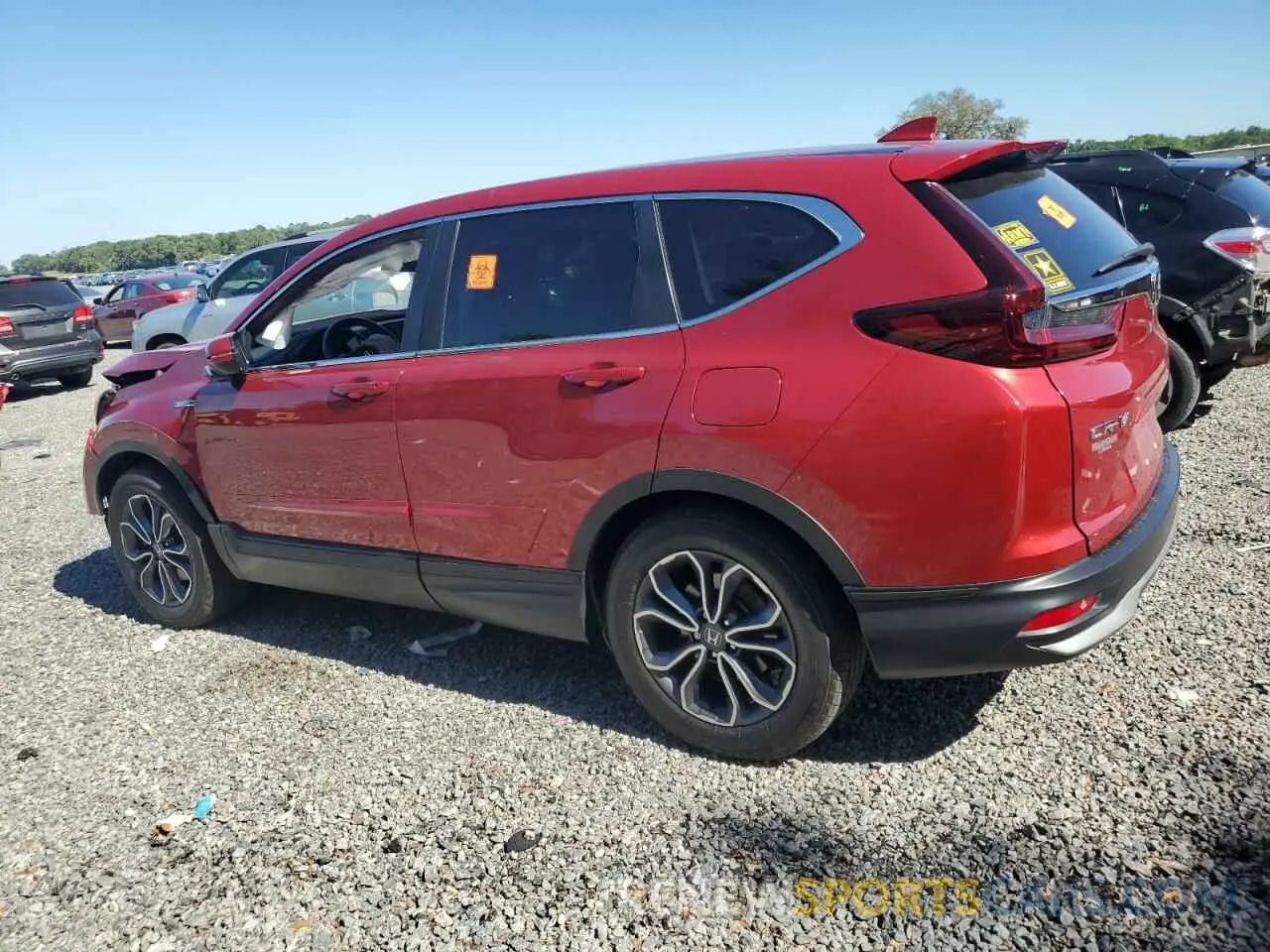 2 fotografías del automóvil dañado 5J6RT6H83NL008170 HONDA CRV 2022