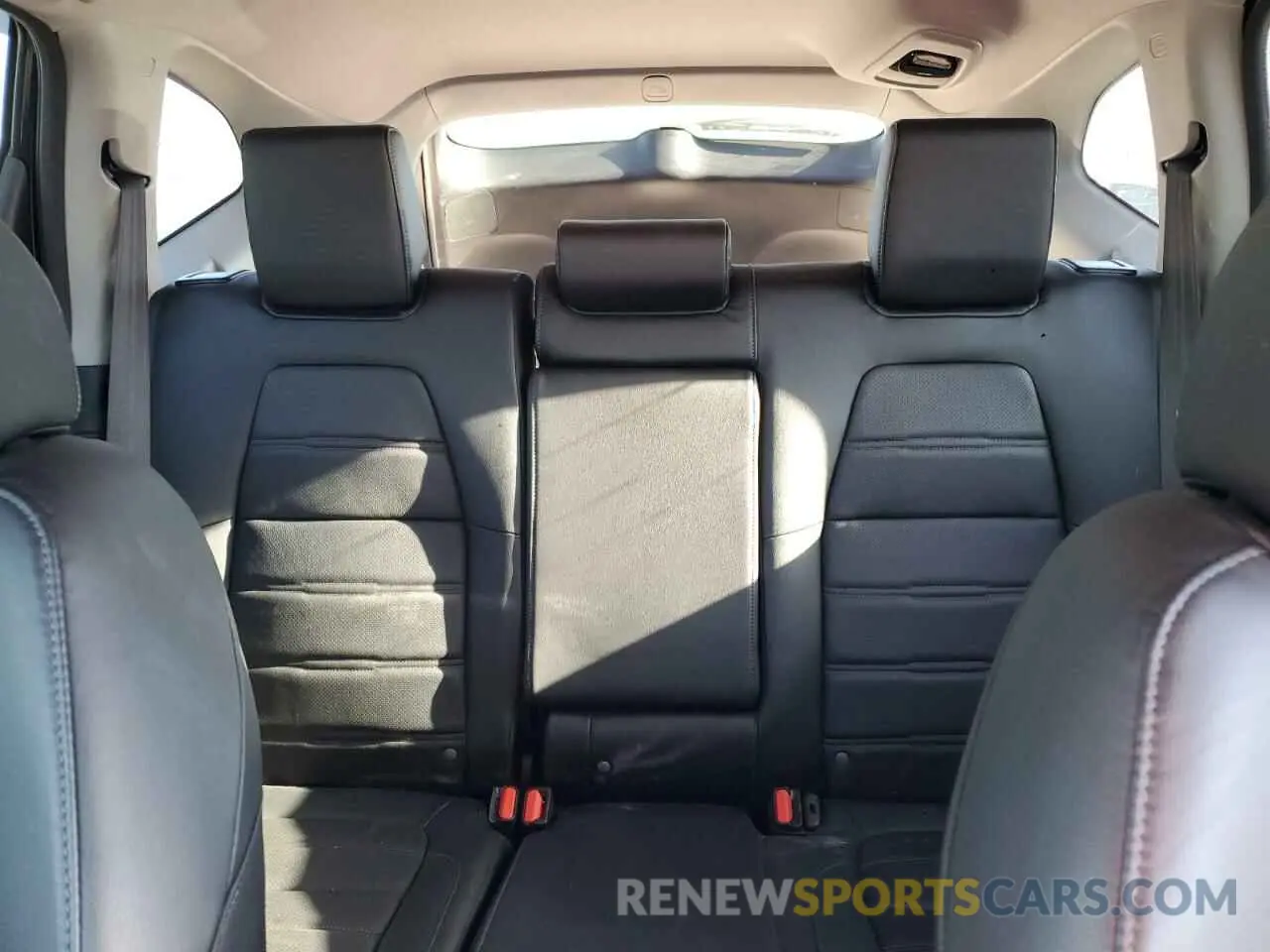 10 fotografías del automóvil dañado 5J6RT6H87NL032830 HONDA CRV 2022
