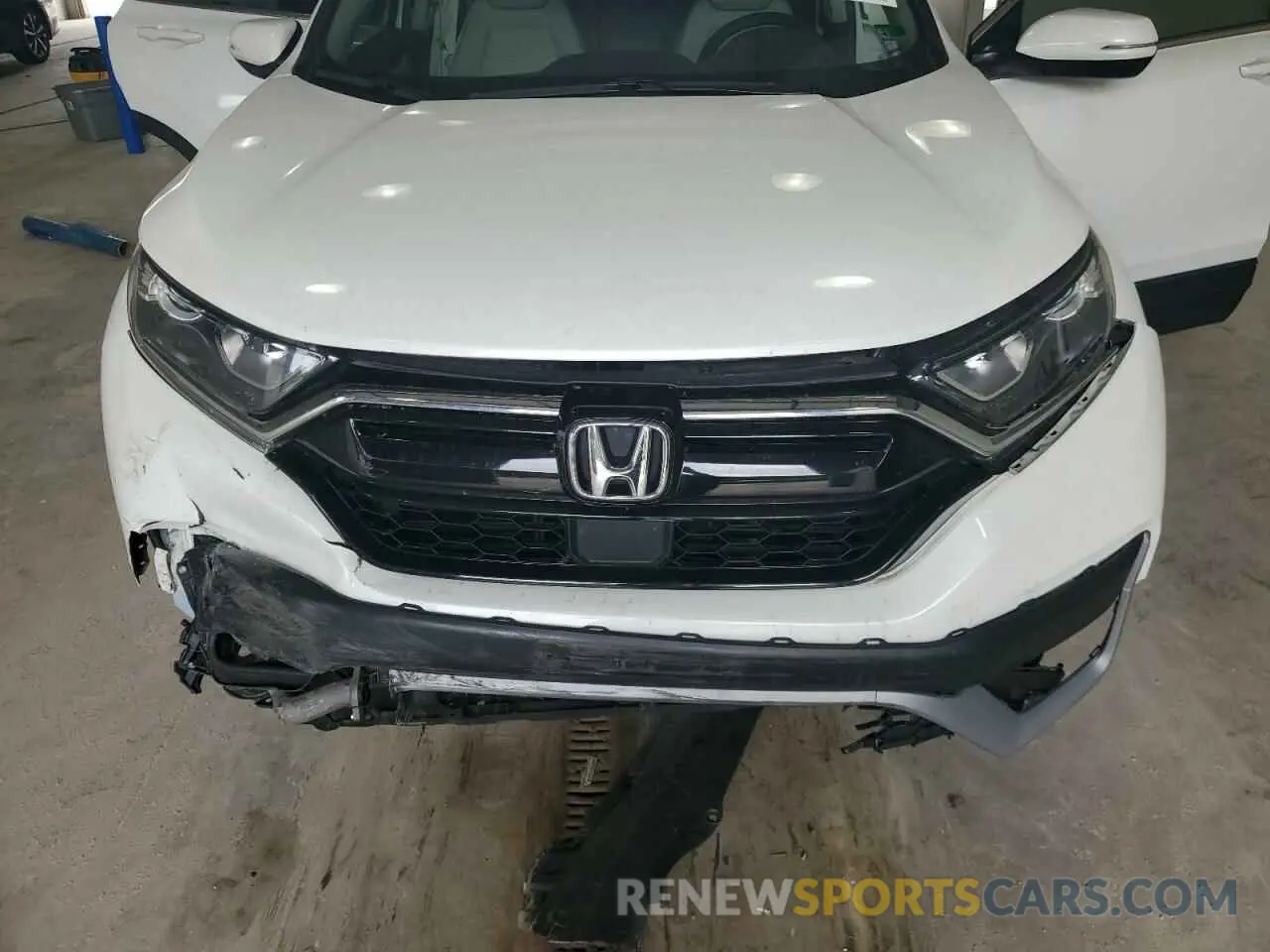 12 fotografías del automóvil dañado 5J6RW2H86NA005906 HONDA CRV 2022
