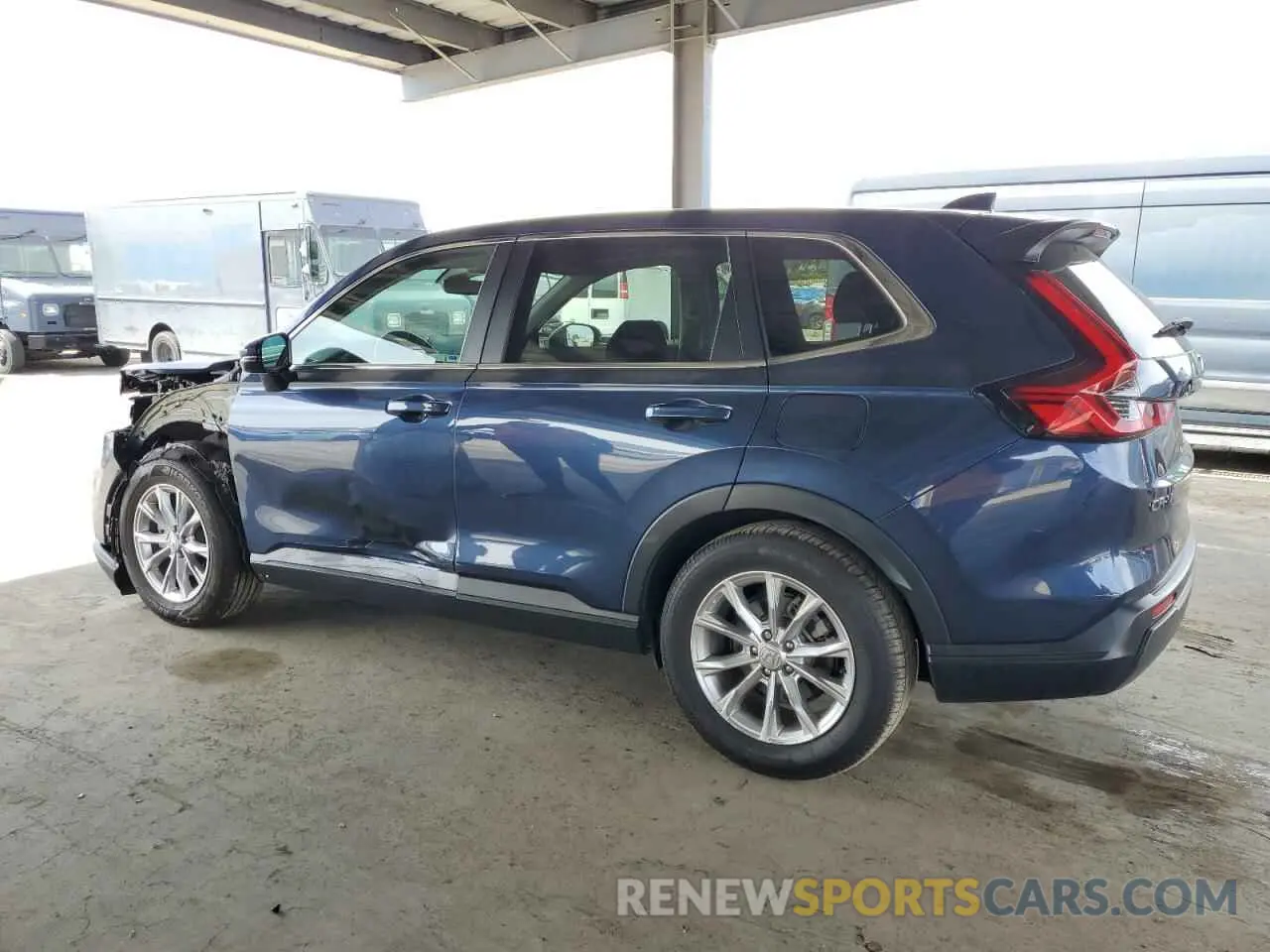 2 fotografías del automóvil dañado 2HKRS3H71PH302172 HONDA CRV 2023