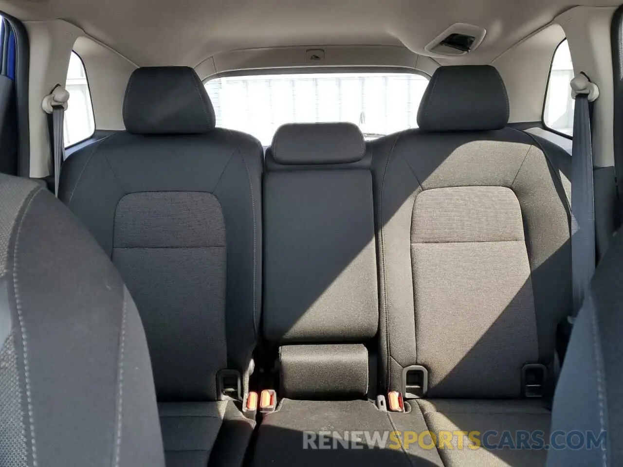 10 fotografías del automóvil dañado 2HKRS4H5XPH115405 HONDA CRV 2023