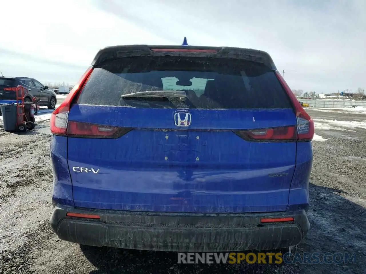 6 fotografías del automóvil dañado 2HKRS4H5XPH115405 HONDA CRV 2023