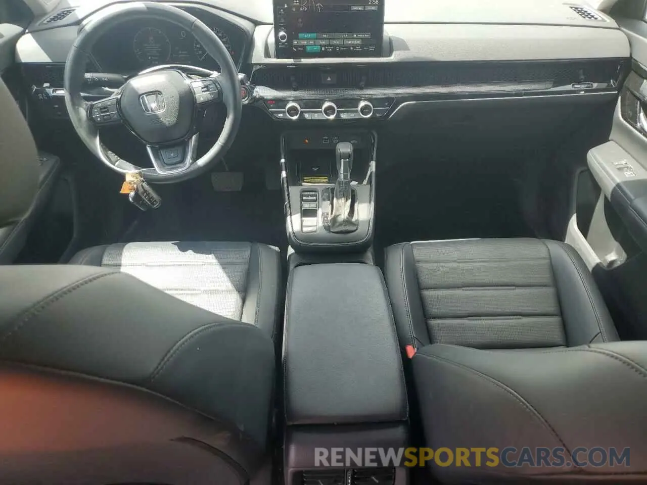 8 fotografías del automóvil dañado 2HKRS4H70PH121456 HONDA CRV 2023