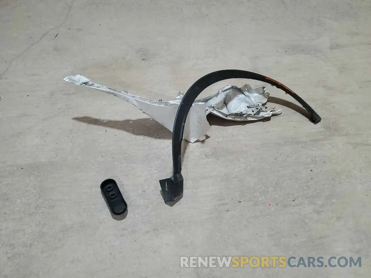 13 fotografías del automóvil dañado 2HKRS4H74PH406158 HONDA CRV 2023