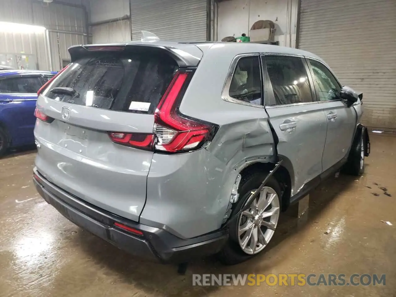 3 fotografías del automóvil dañado 2HKRS4H76PH437928 HONDA CRV 2023