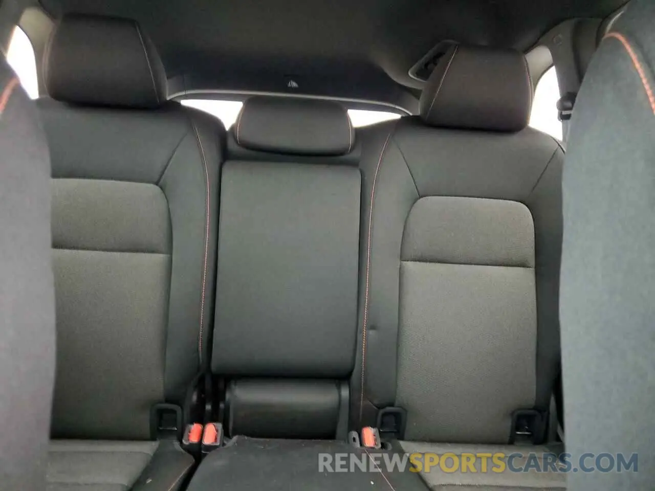 10 fotografías del automóvil dañado 2HKRS5H57PH705440 HONDA CRV 2023