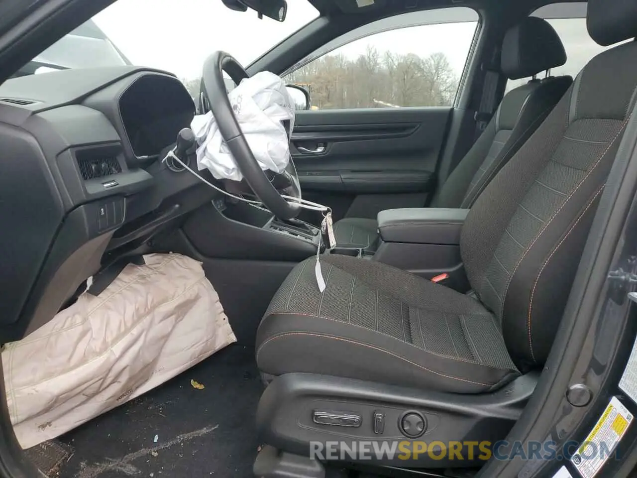 7 fotografías del automóvil dañado 2HKRS5H57PH705440 HONDA CRV 2023