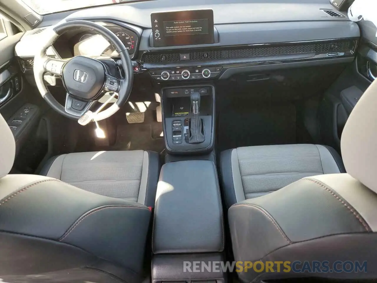8 fotografías del automóvil dañado 2HKRS6H92PH800738 HONDA CRV 2023