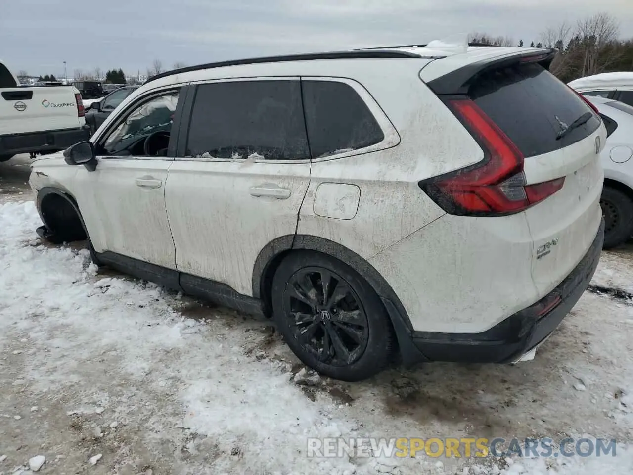 2 fotografías del automóvil dañado 2HKRS6H94PH204613 HONDA CRV 2023