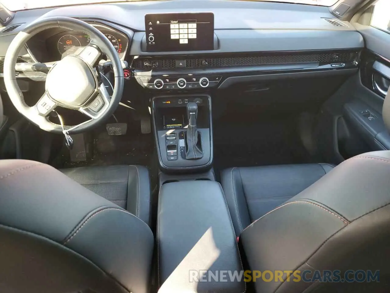 8 fotografías del automóvil dañado 2HKRS6H9XPH809199 HONDA CRV 2023