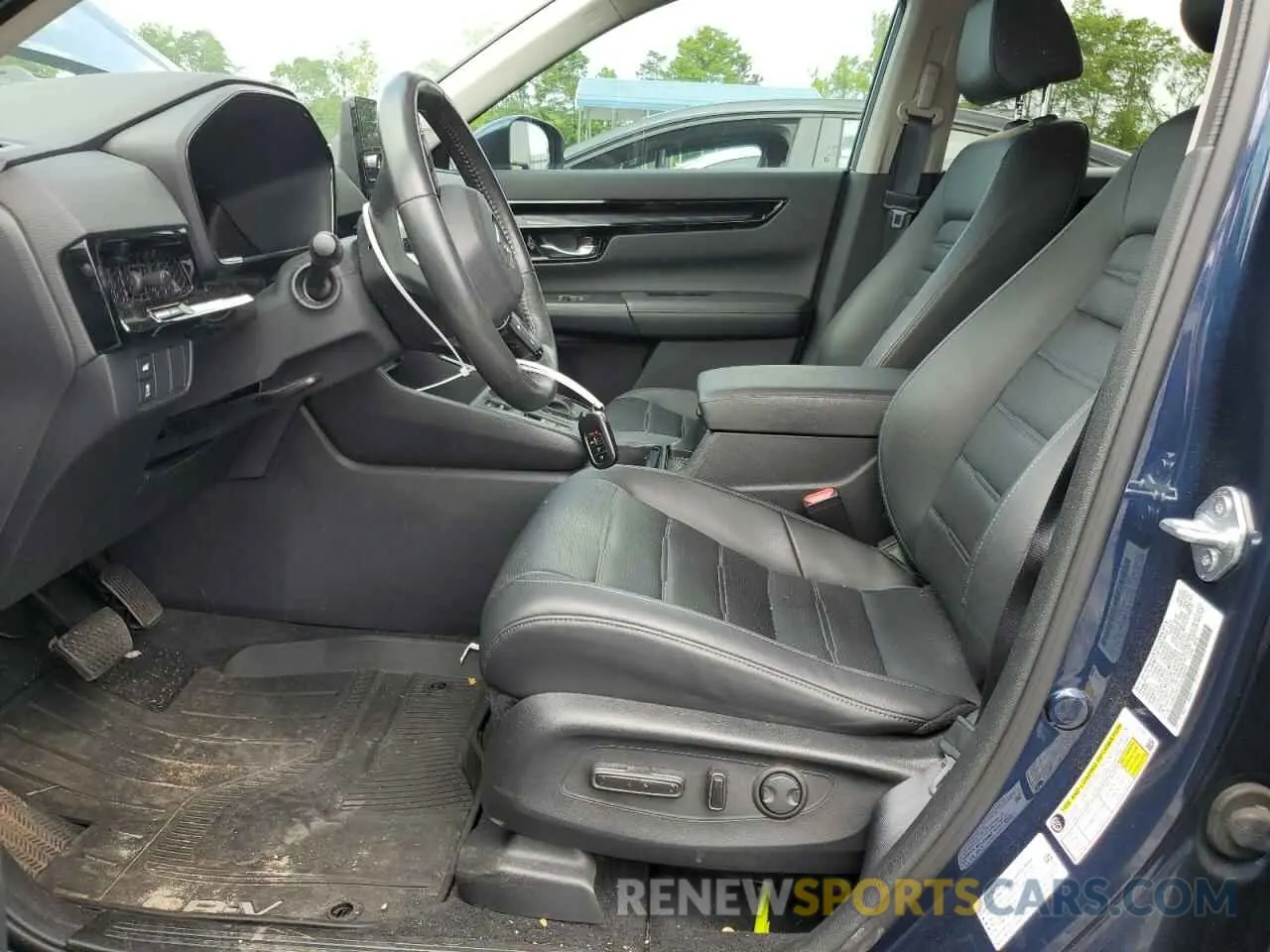 7 fotografías del automóvil dañado 5J6RS3H75PL008019 HONDA CRV 2023