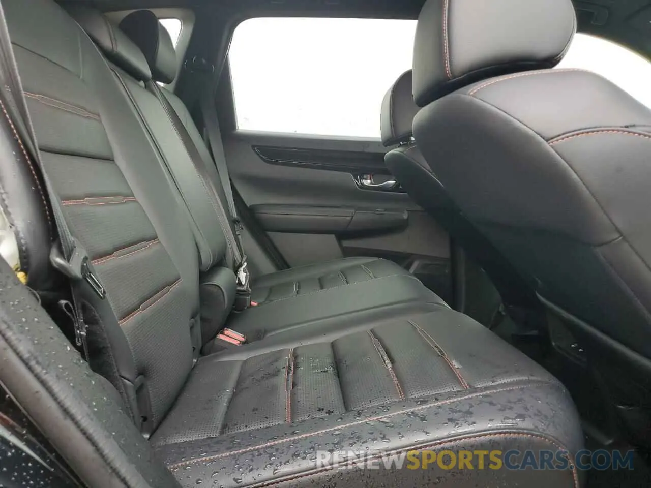 10 fotografías del automóvil dañado 5J6RS6H96PL001650 HONDA CRV 2023