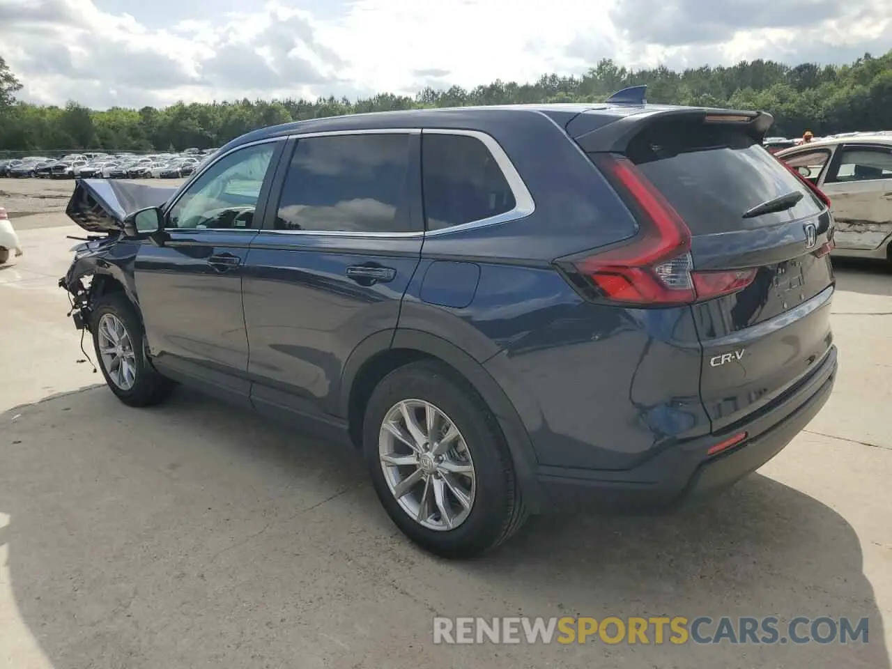 2 fotografías del automóvil dañado 7FARS3H72PE010100 HONDA CRV 2023