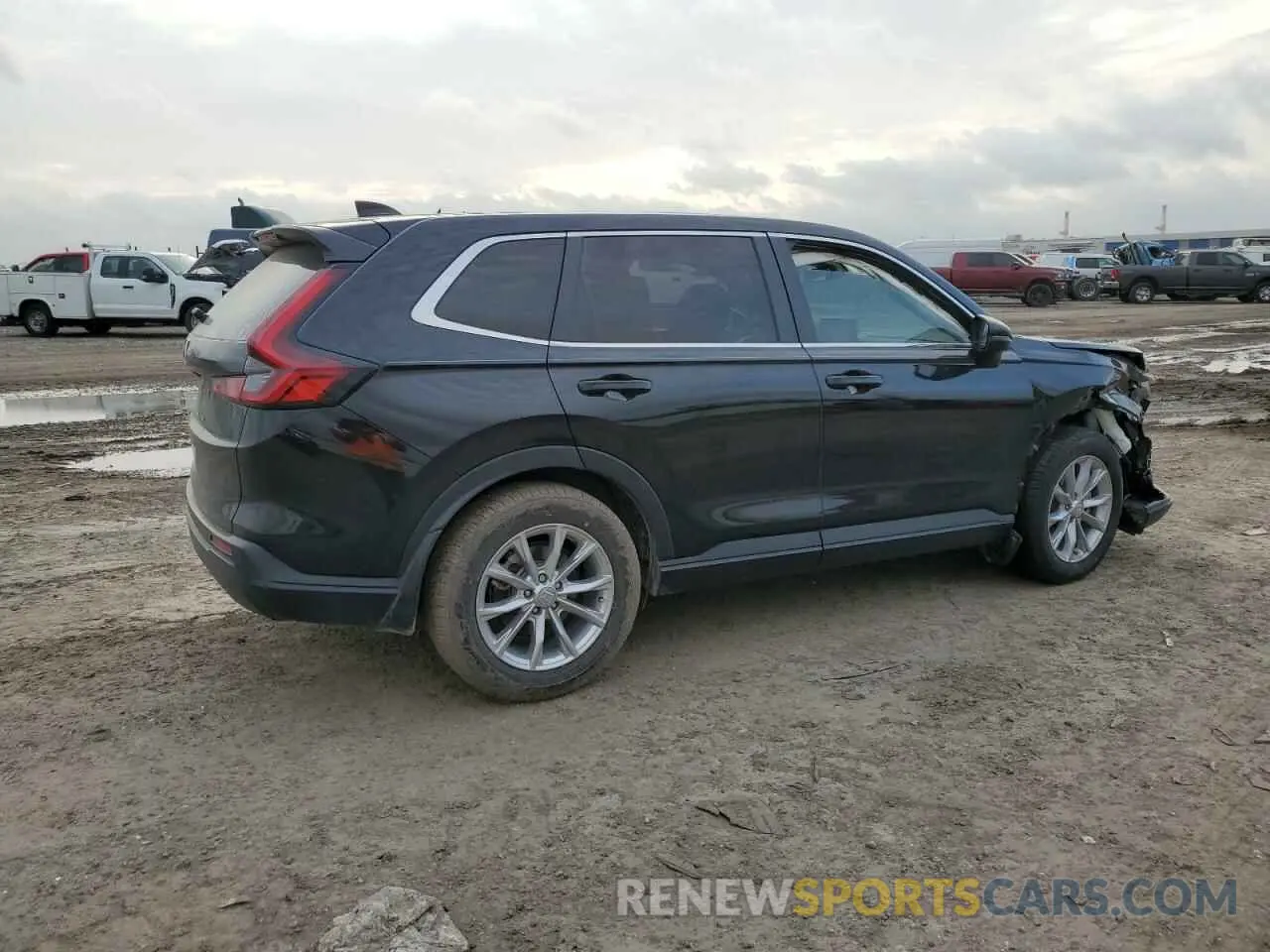 3 fotografías del automóvil dañado 7FARS3H79PE003841 HONDA CRV 2023