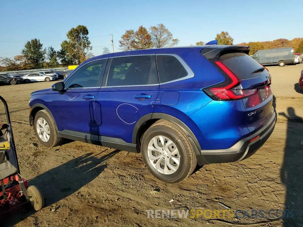 2 fotografías del automóvil dañado 7FARS4H29PE019676 HONDA CRV 2023