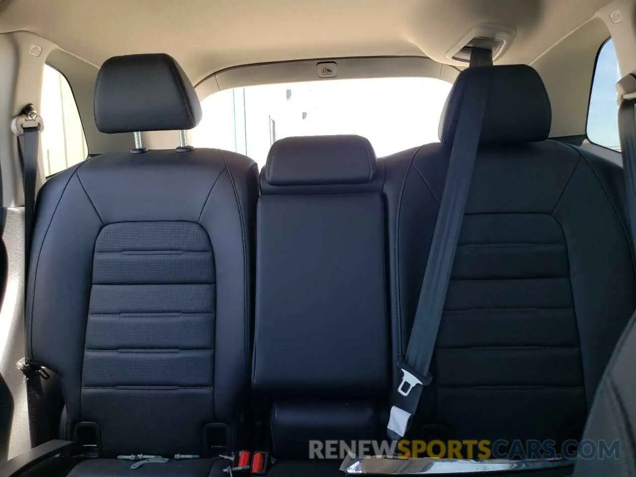 10 fotografías del automóvil dañado 7FARS4H7XPE006527 HONDA CRV 2023