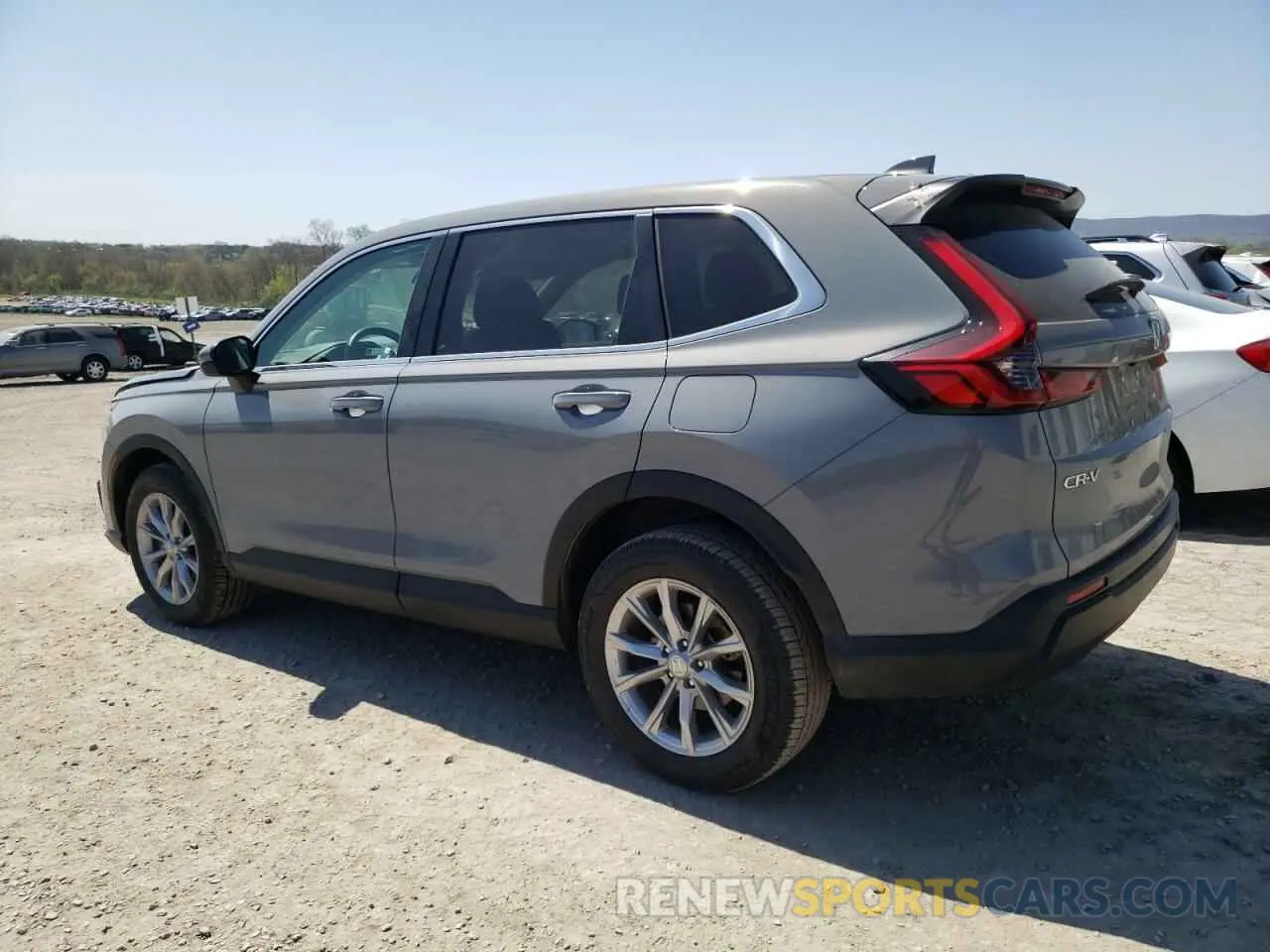 2 fotografías del automóvil dañado 7FARS4H7XPE006527 HONDA CRV 2023