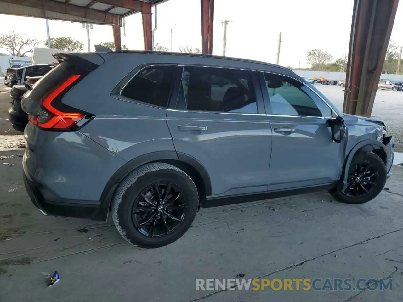 3 fotografías del automóvil dañado 7FARS5H50PE013099 HONDA CRV 2023