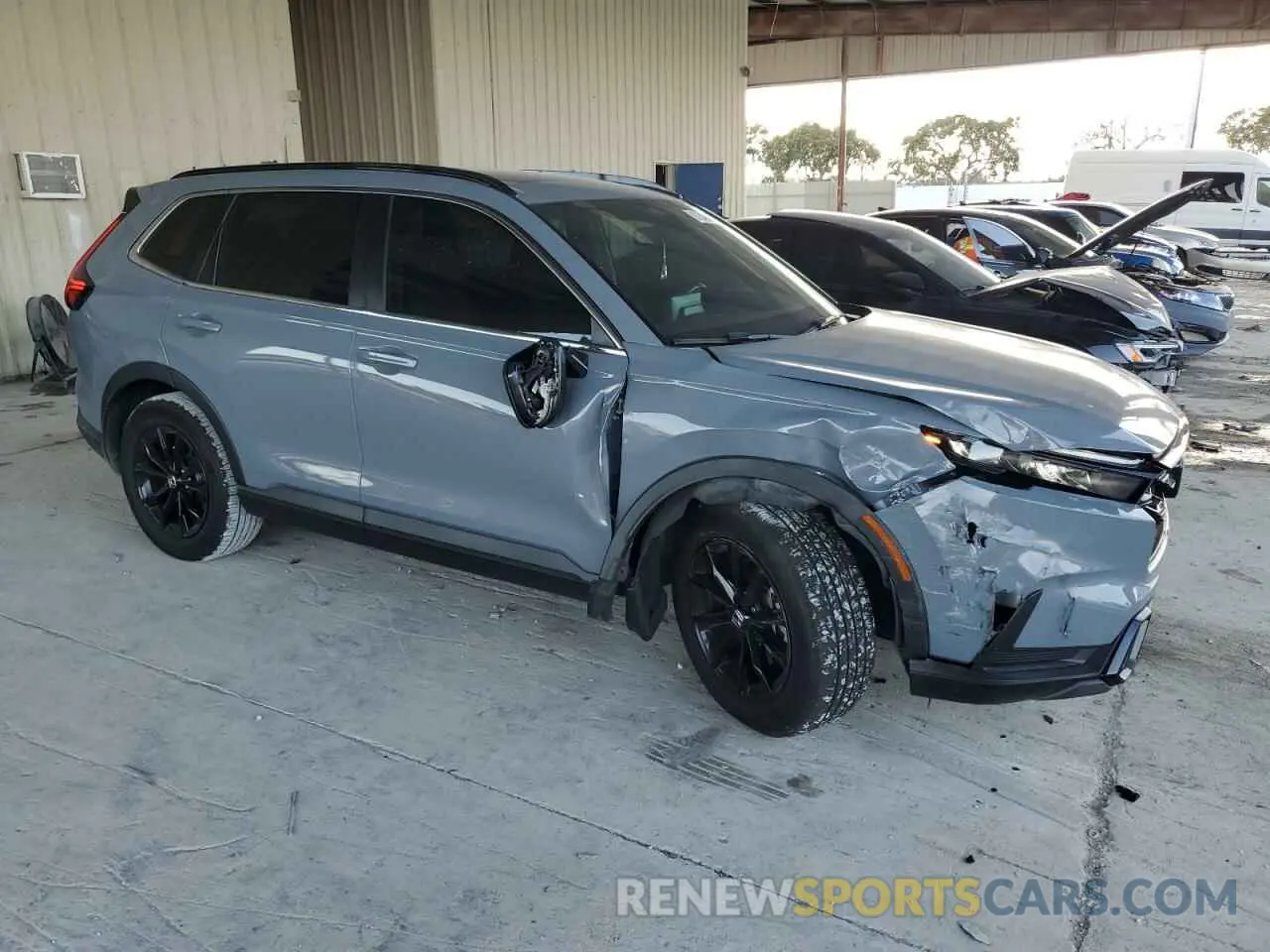 4 fotografías del automóvil dañado 7FARS5H50PE013099 HONDA CRV 2023