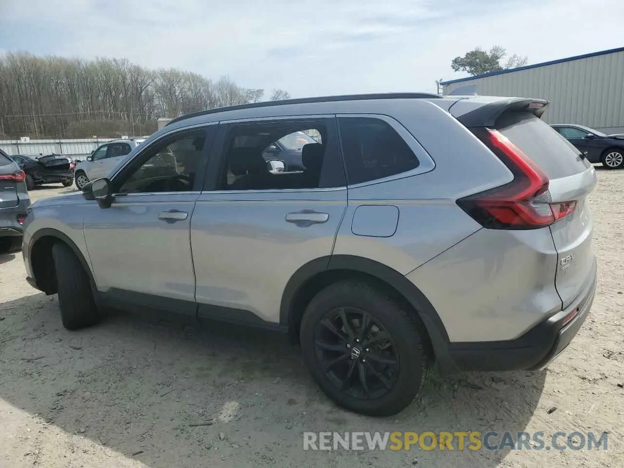 2 fotografías del automóvil dañado 7FARS6H52PE023803 HONDA CRV 2023