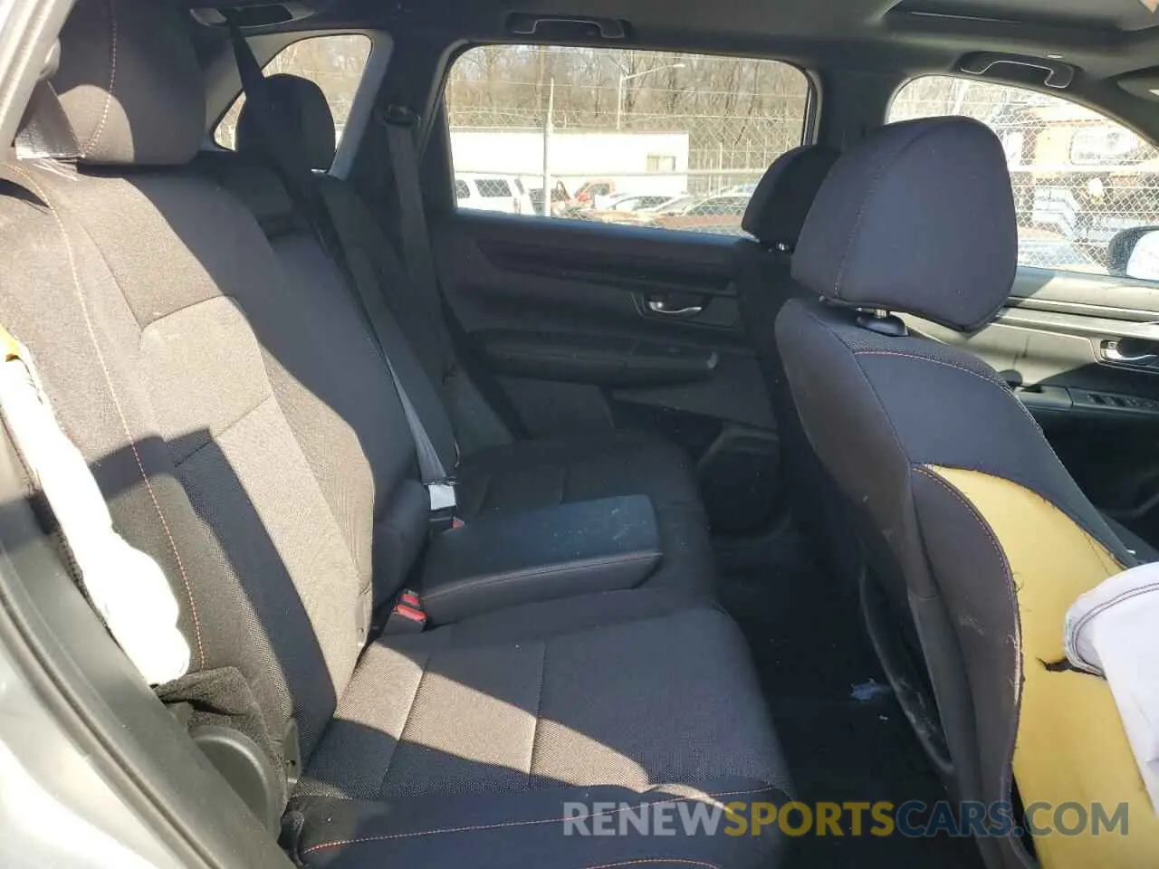 11 fotografías del automóvil dañado 7FARS6H52PE032517 HONDA CRV 2023