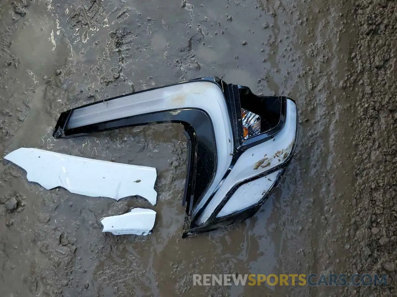 13 fotografías del automóvil dañado 7FARS6H53PE032638 HONDA CRV 2023