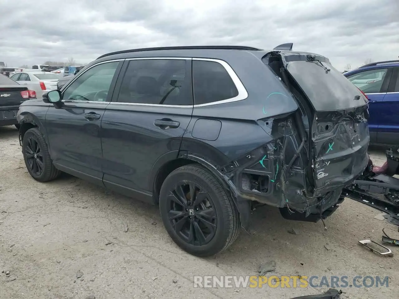 2 fotografías del automóvil dañado 7FARS6H96PE009812 HONDA CRV 2023