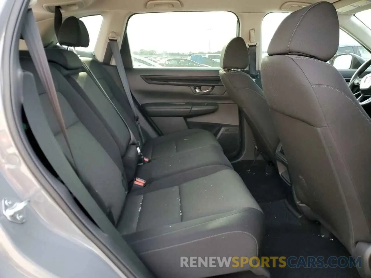 10 fotografías del automóvil dañado 2HKRS3H28RH310647 HONDA CRV 2024
