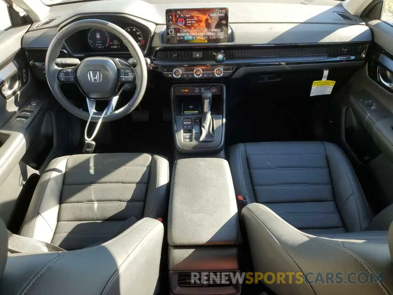 8 fotografías del automóvil dañado 2HKRS3H75RH317860 HONDA CRV 2024