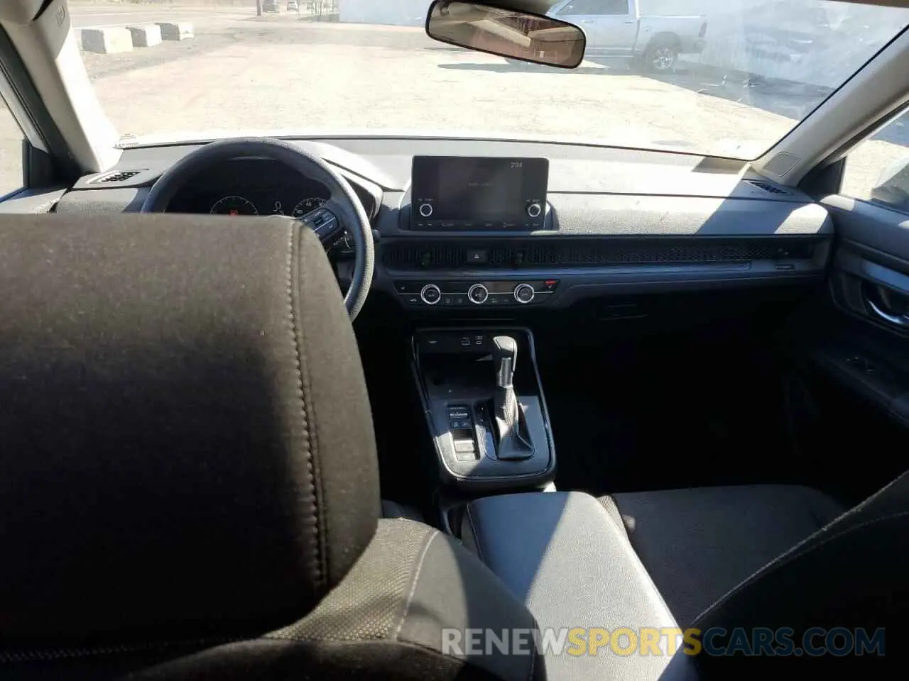 8 fotografías del automóvil dañado 2HKRS4H40RH454281 HONDA CRV 2024