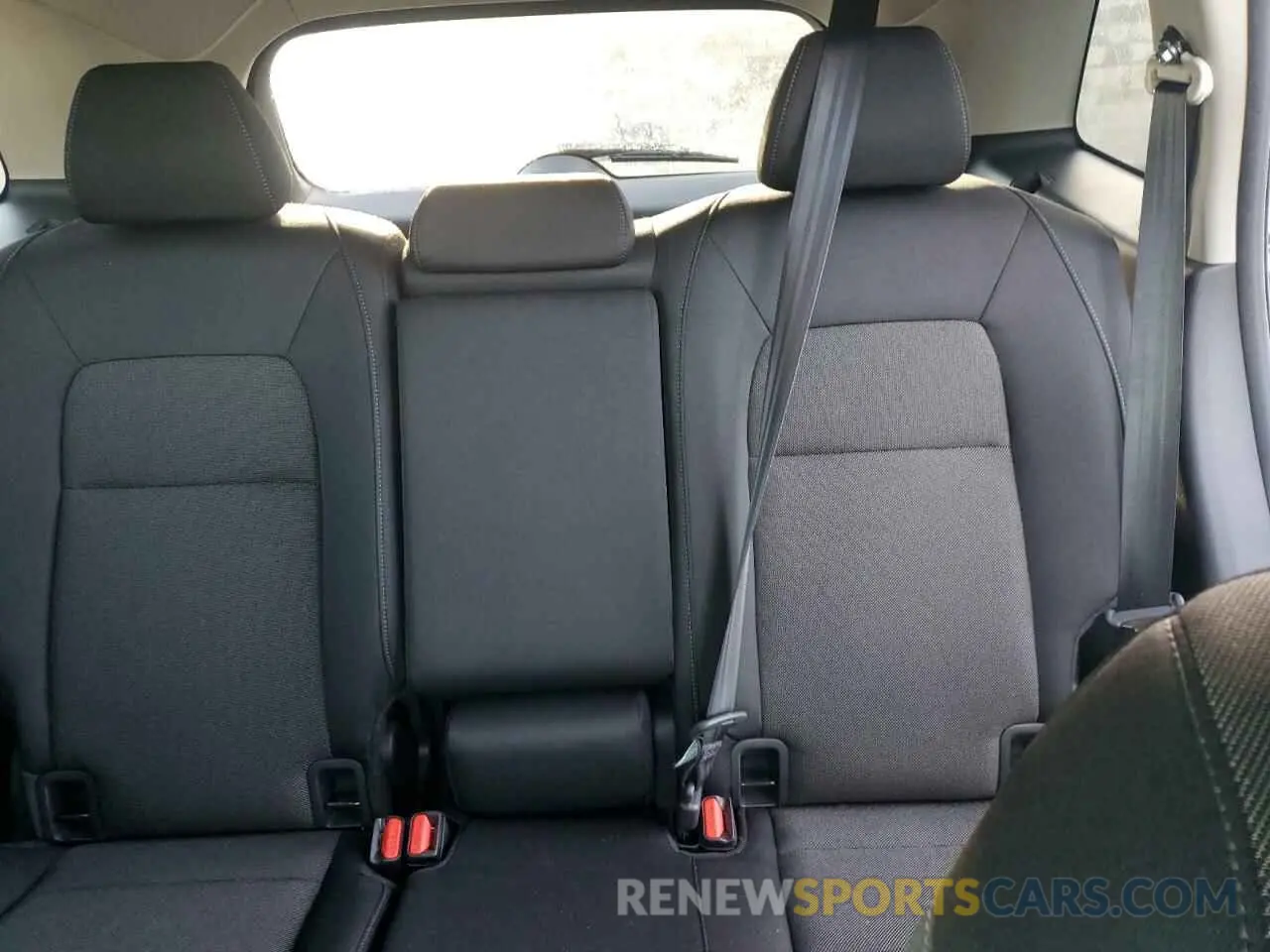 10 fotografías del automóvil dañado 2HKRS4H41RH481103 HONDA CRV 2024