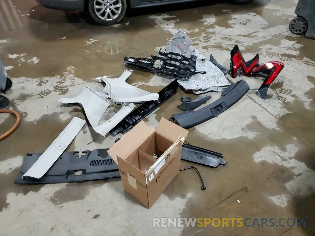 15 fotografías del automóvil dañado 2HKRS4H49RH464274 HONDA CRV 2024
